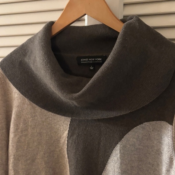 Jones New York Gray & Tan Cowl Neck Sweater 100% Cashmere - Picture 3 of 8